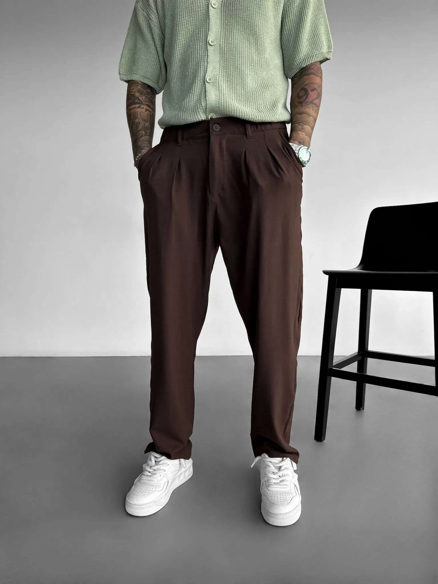 Baggy Chino Trousers - Brown