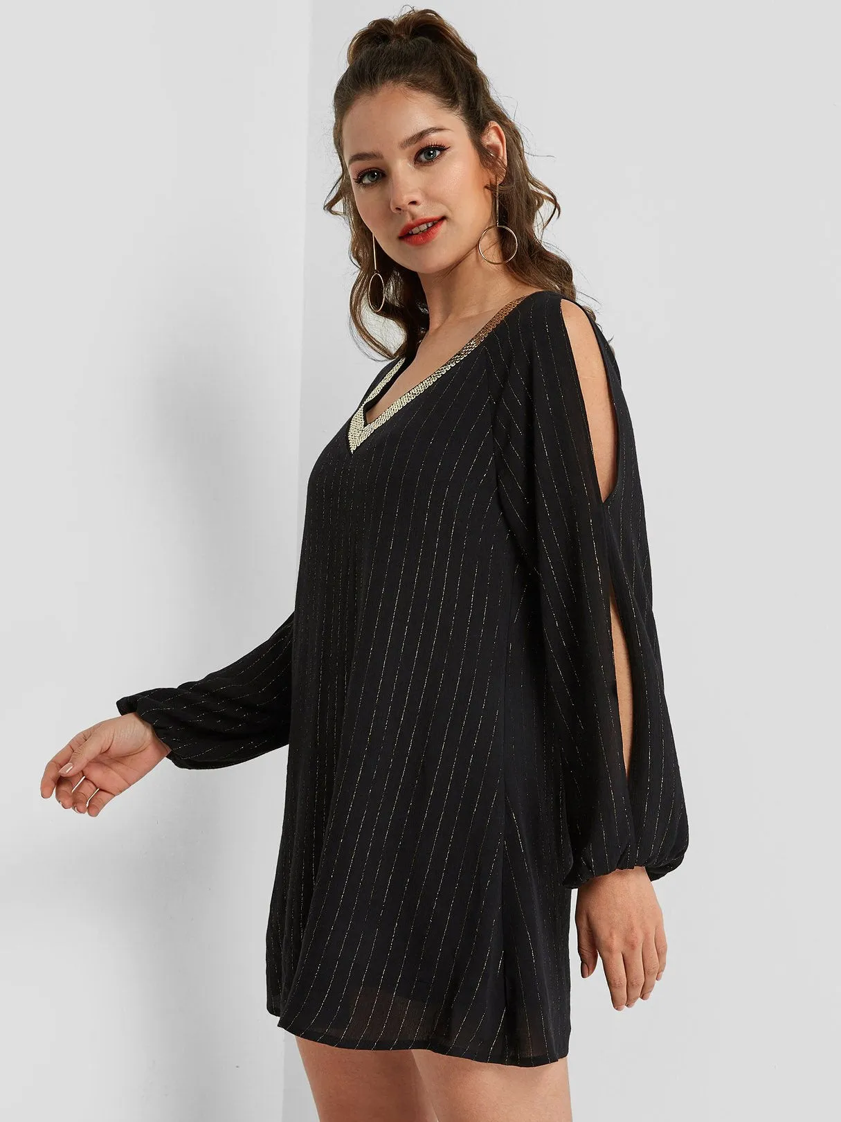 Wholesale Black V-Neck Long Sleeve Stripe Cut Out Dresses