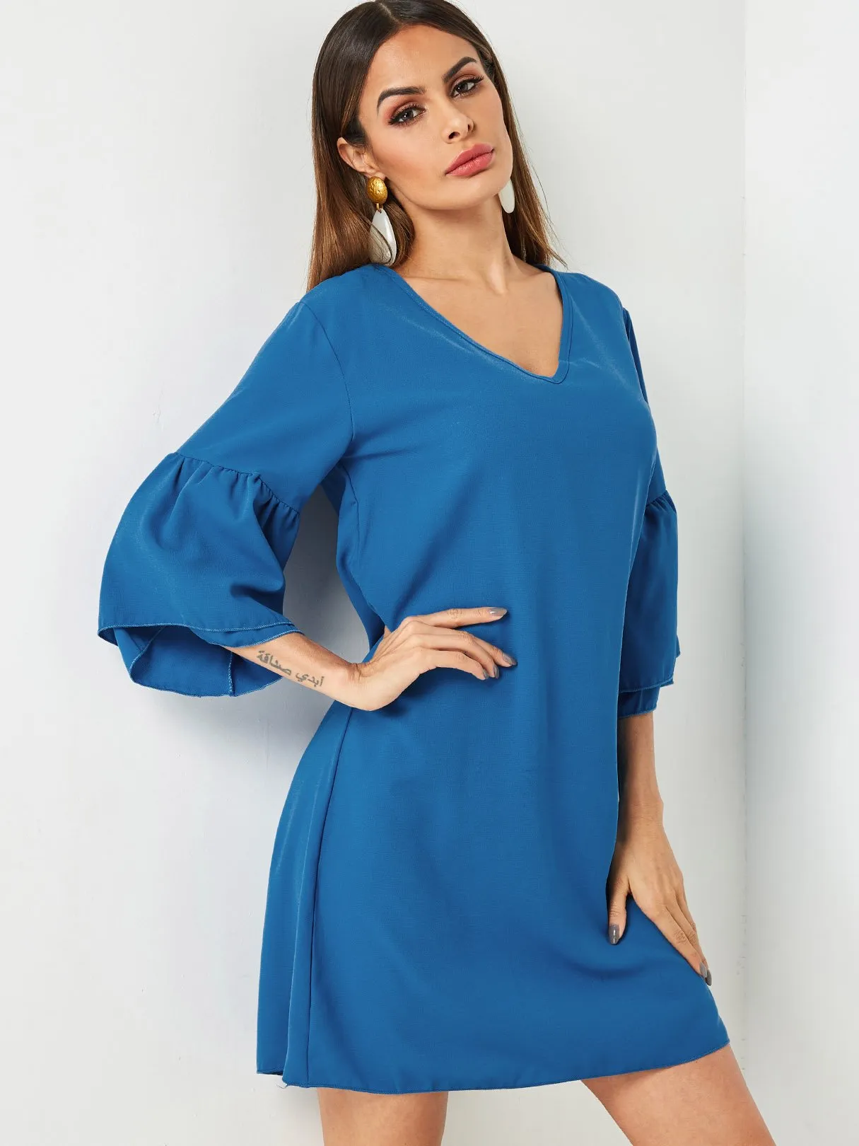 Wholesale Blue V-Neck Half Sleeve Dresses