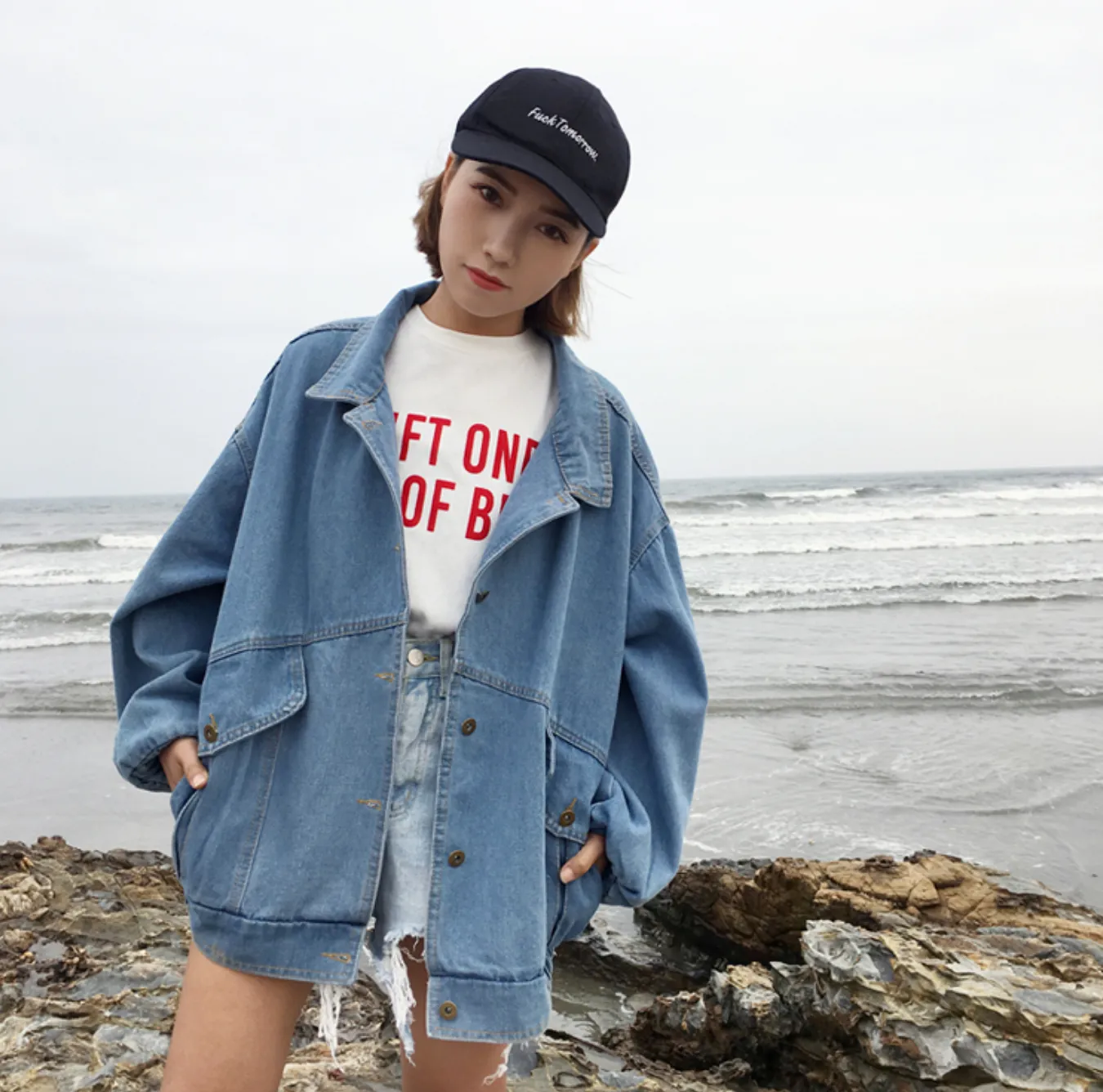 Women's Vintage Long Sleeve Denim Jacket